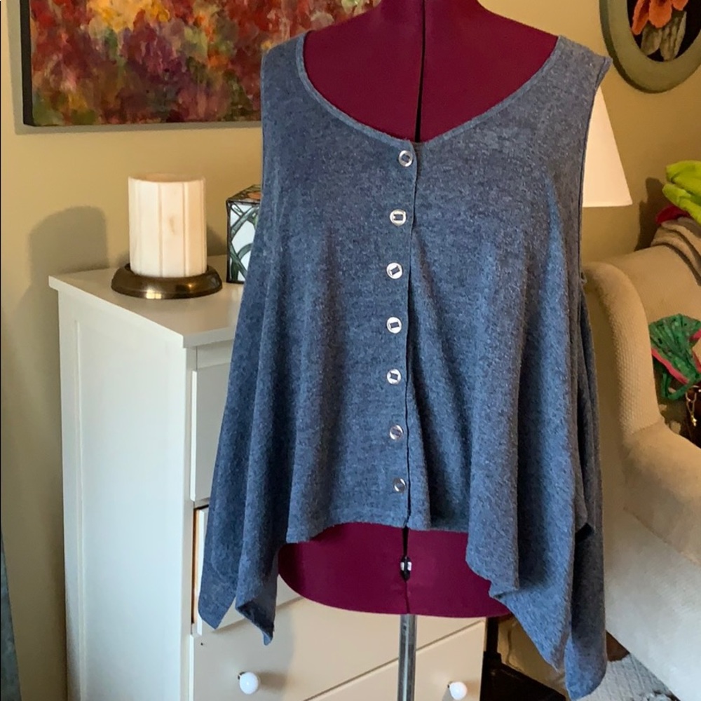 Spanner light weight sweater vest